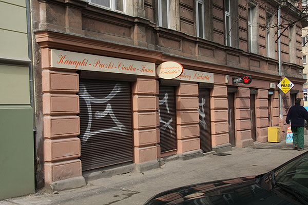 Oznakowanie baru kanapkowego Ciabatta we Wrocławiu przy ulicy Norwida